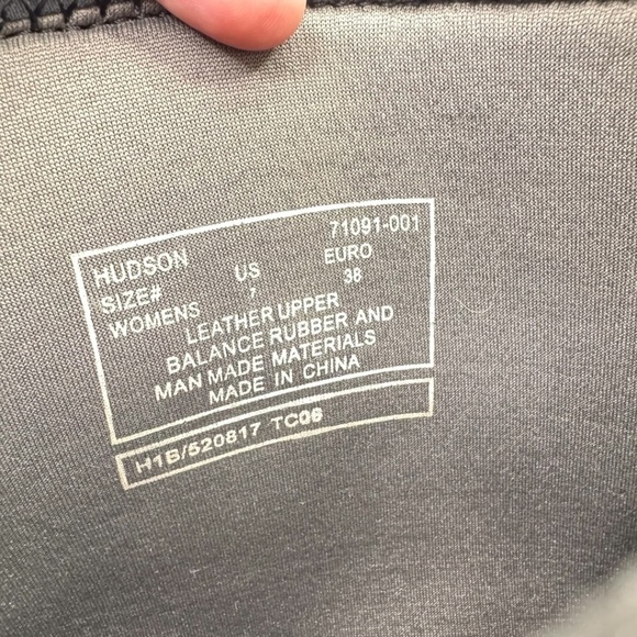 Bogs Hudson Hudson Buckle Boot - Picture 11 of 11